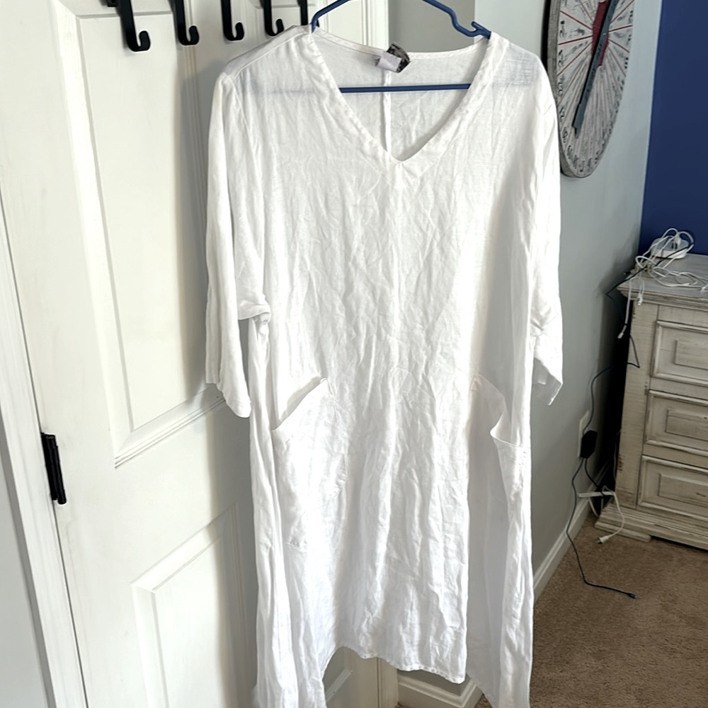 Match Point White 100%Linen dress sz small